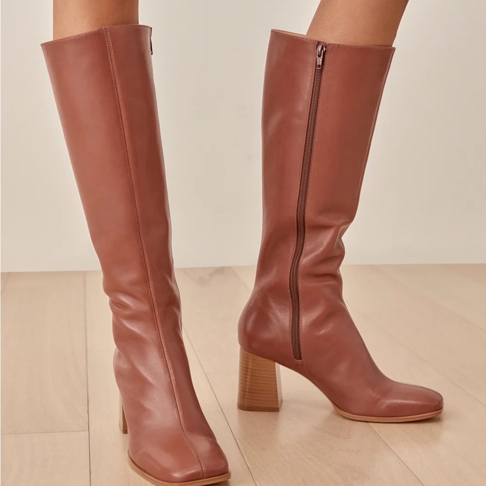 Reformation Nylah Knee Boot in Russet